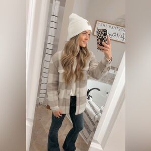 Abercrombie & Fitch Tan and Cream Fleece Shacket